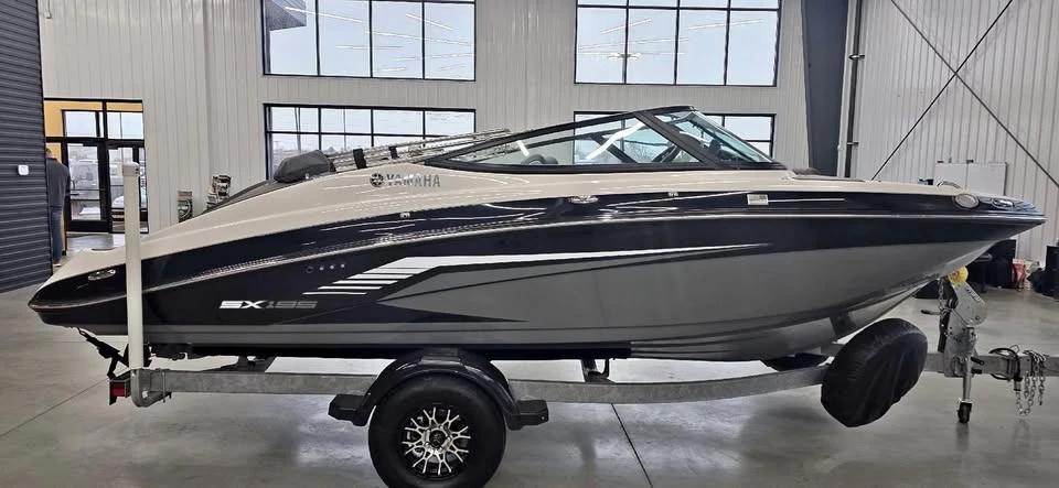 2017 Yamaha SX195