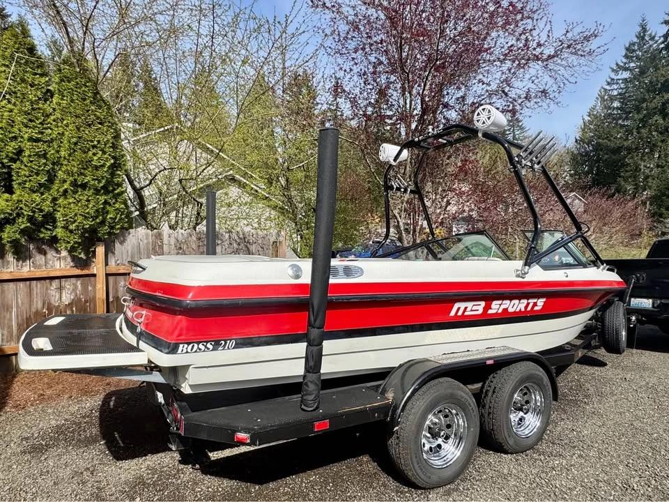 1999 MB sports boss 210