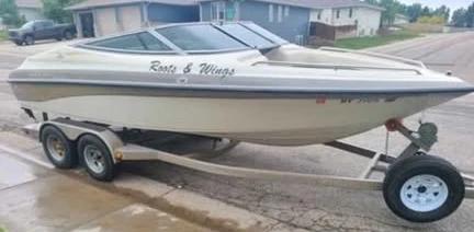 2000 Crownline 202 BR