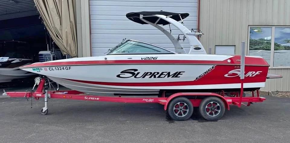 2012 Supreme V226