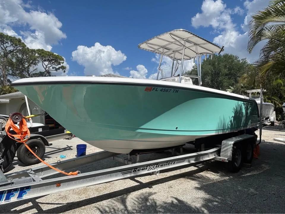 2023 AquaSport 220