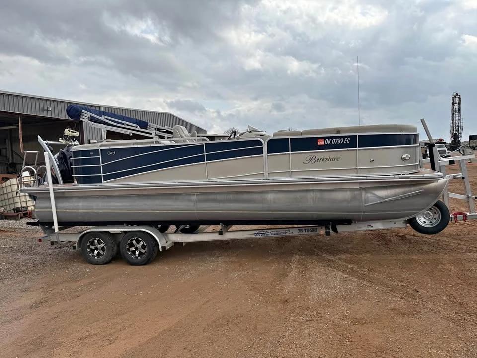 2014 Berkshire B 250E