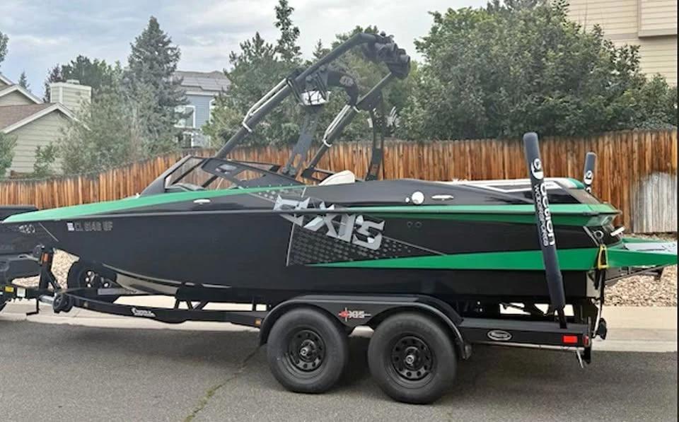 2011 Axis A20