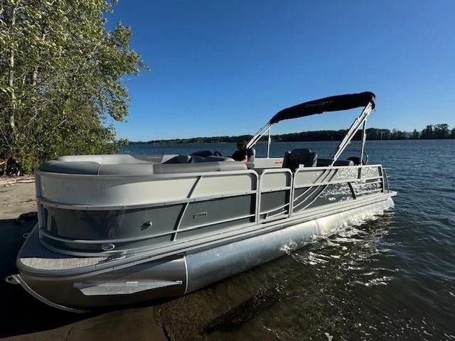 2023 Forest River Pontoon Boat
