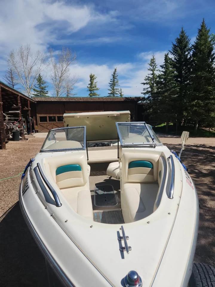 1998 Stingray 180