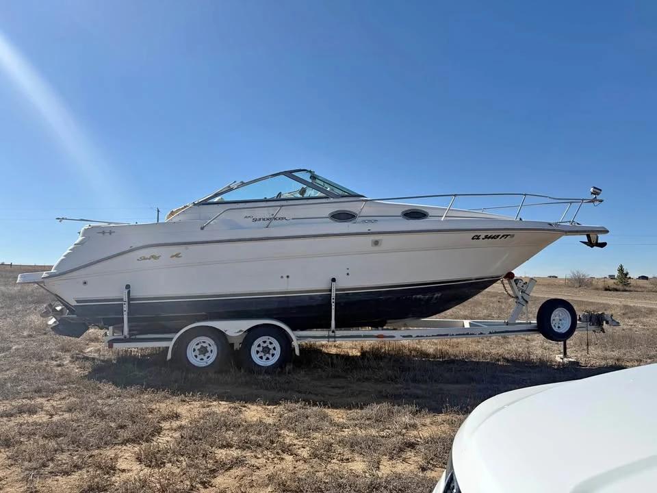 1999 Sea Ray 270 Sundancer