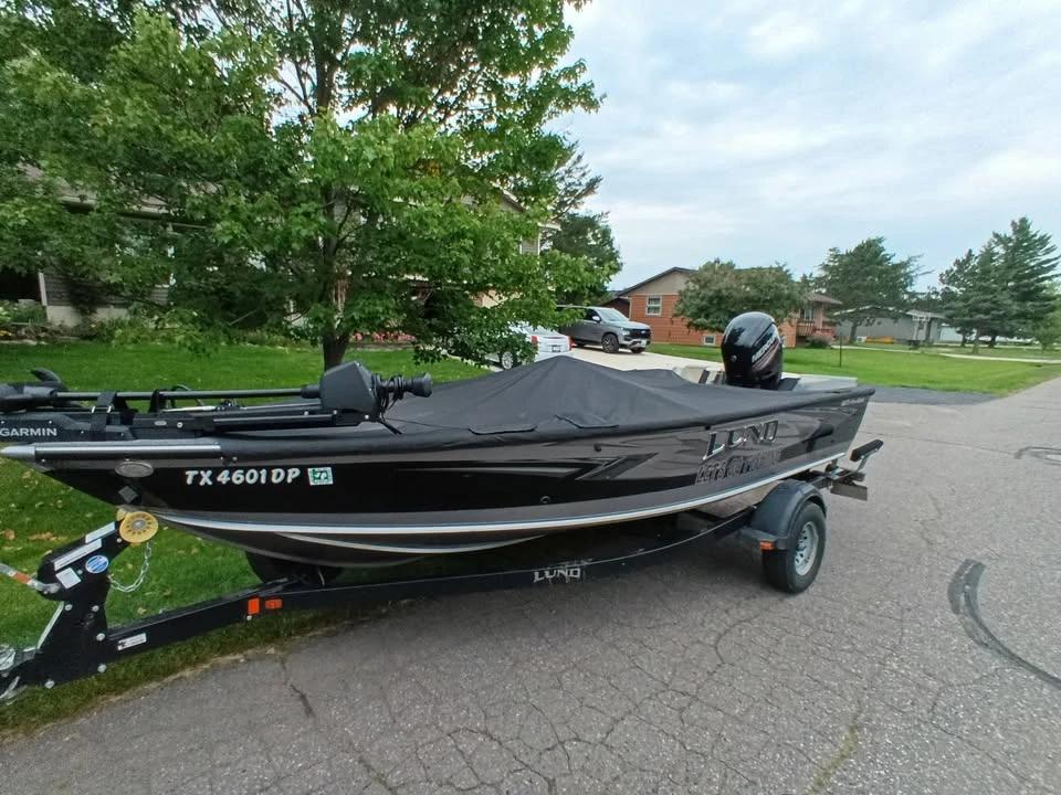 2016 Lund 1875 Pro Guide