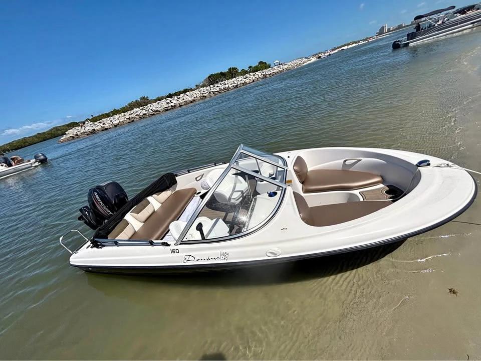 2015 Domino 160 Bowrider