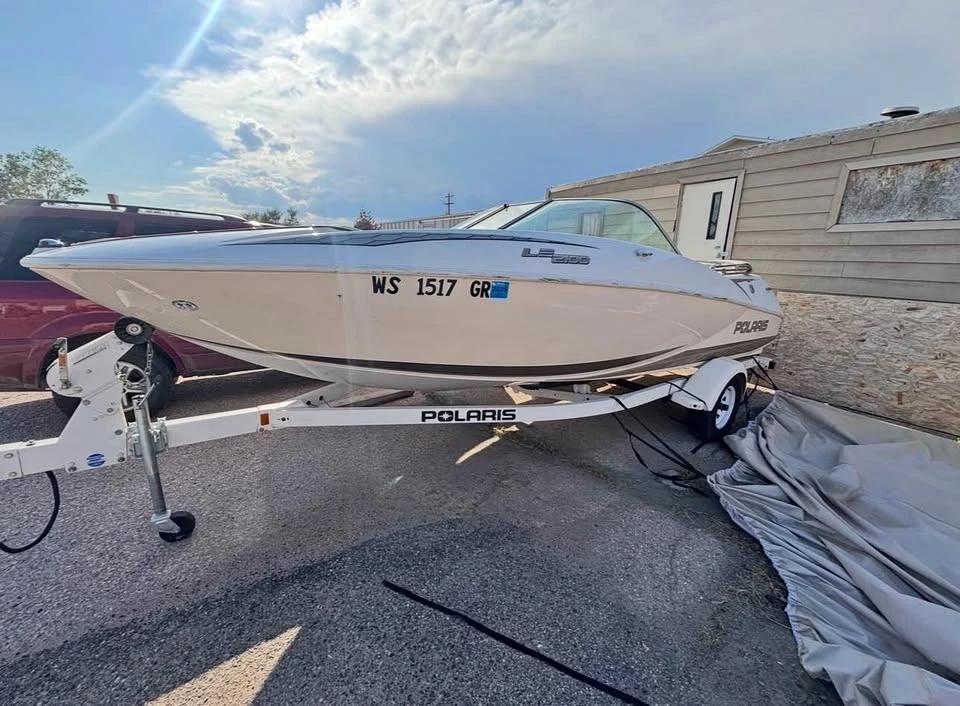 2004 Polaris LE 2100