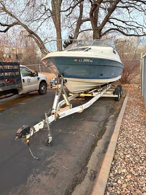 1983 Bayliner Cuddy Cabin