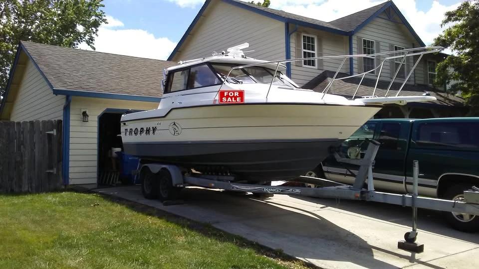 1992 Bayliner trophy 2359 2359 Trophy Hardtop