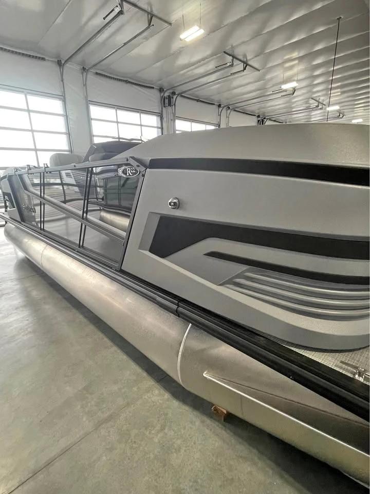 2026 Sylvan r-22 clz dh