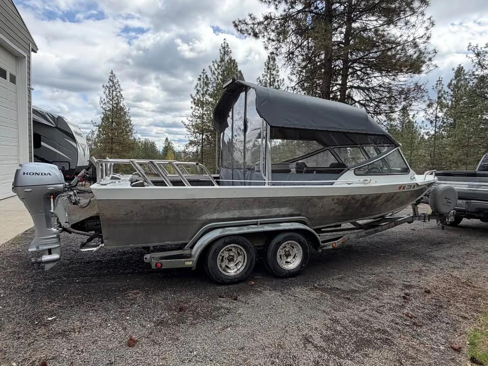 1988 Asv 22’ Avanti 22
