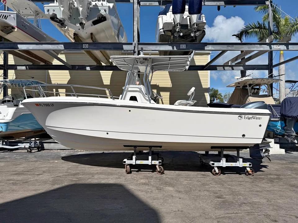 2002 Edgewater 225cc