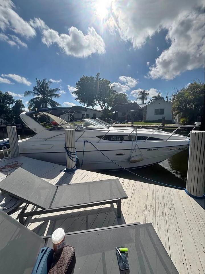 2005 Bayliner Ciera 3055
