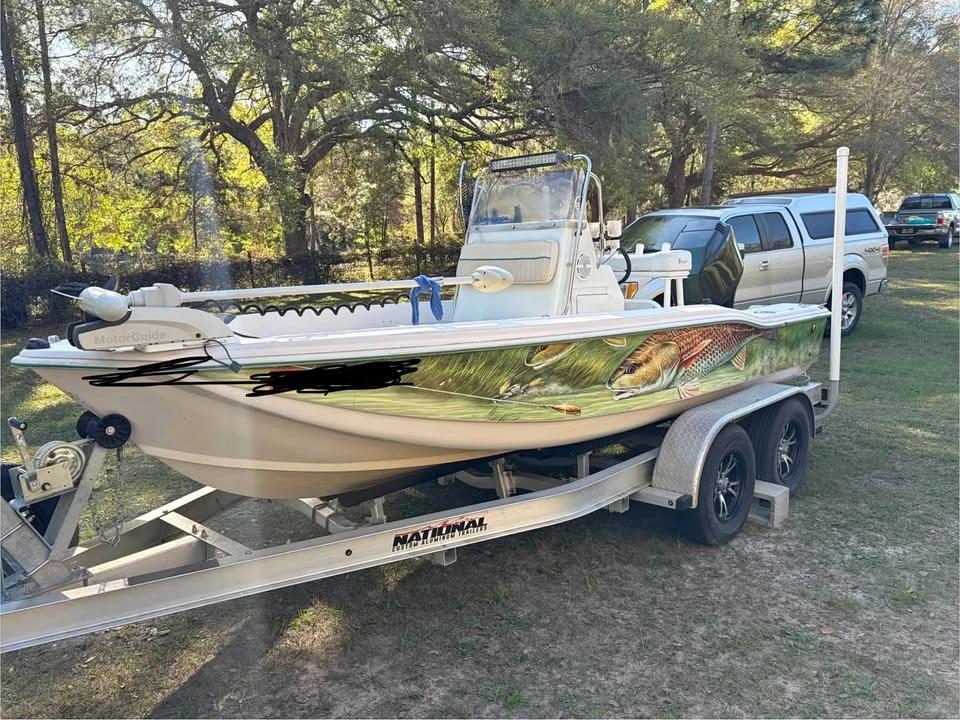 1997 Scout 17’ Center Console