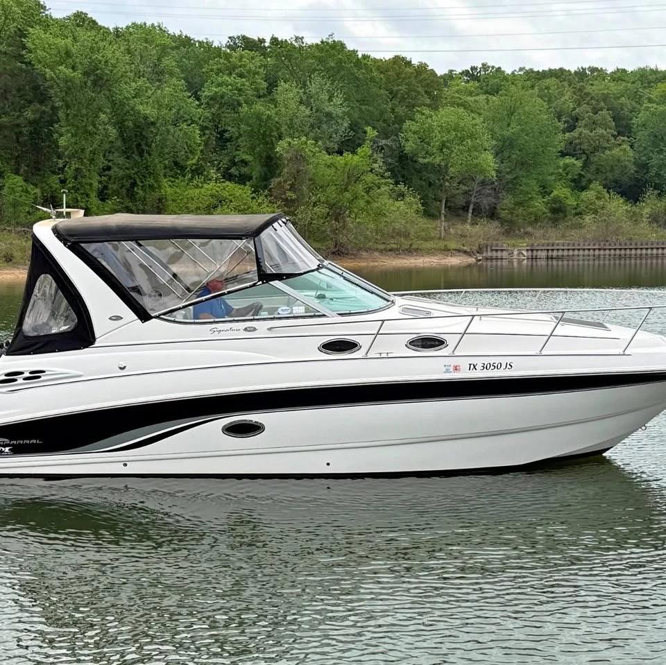 2000 Chaparral 300 signature