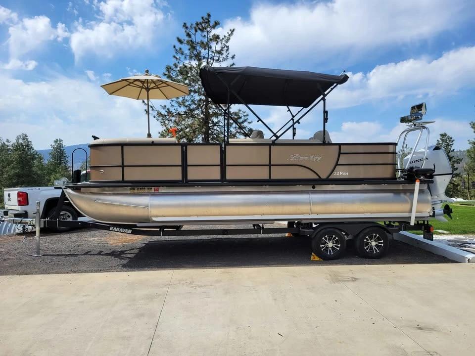 2023 Bentley 223 Fish&Cruise Tritoon Pontoon Boat 223 Fish & Cruise