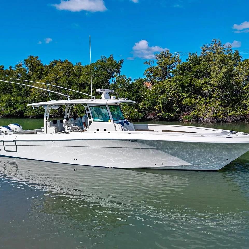 2018 HCB (Hydra-Sports Custom Boats) 42’ Siesta