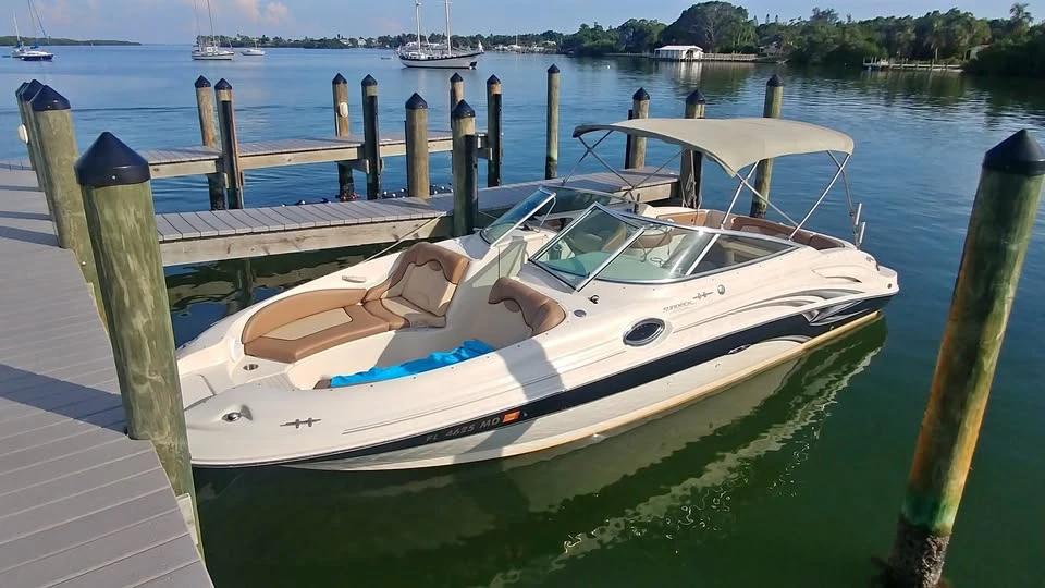 2003 Sea Ray 270 Sundeck