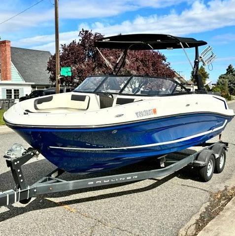 2020 Bayliner bowrider VR4