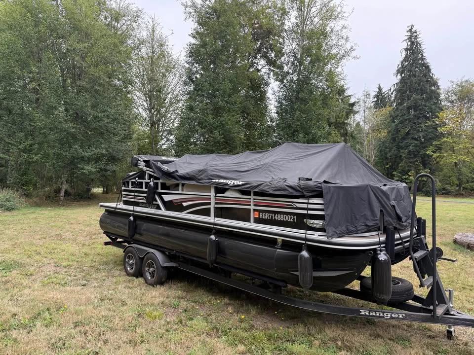 2021 24FT 220RF Ranger pontoon boat, and trailer 220RF