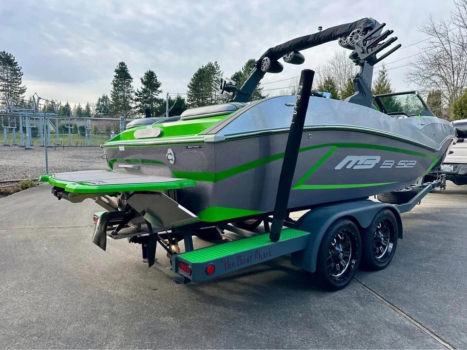 2021 MB b52 23 alpha B52 23 Alpha
