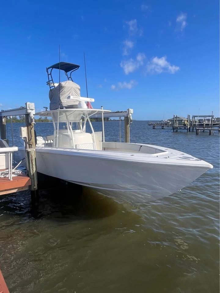 2006 Venture 34 Open