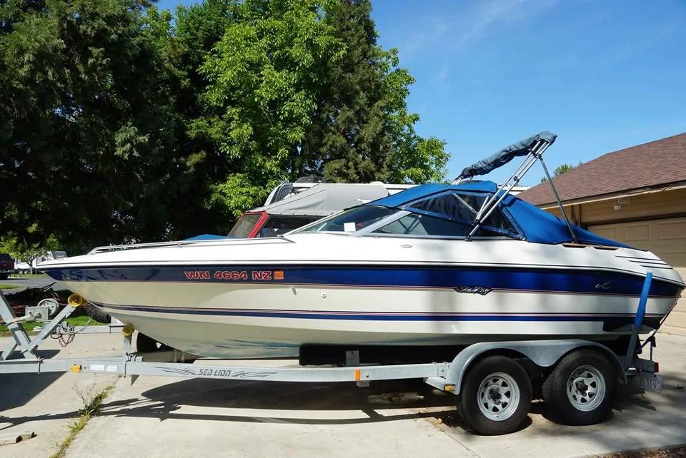 1992 Sea Ray br200 open bow ride 200 Bow Rider