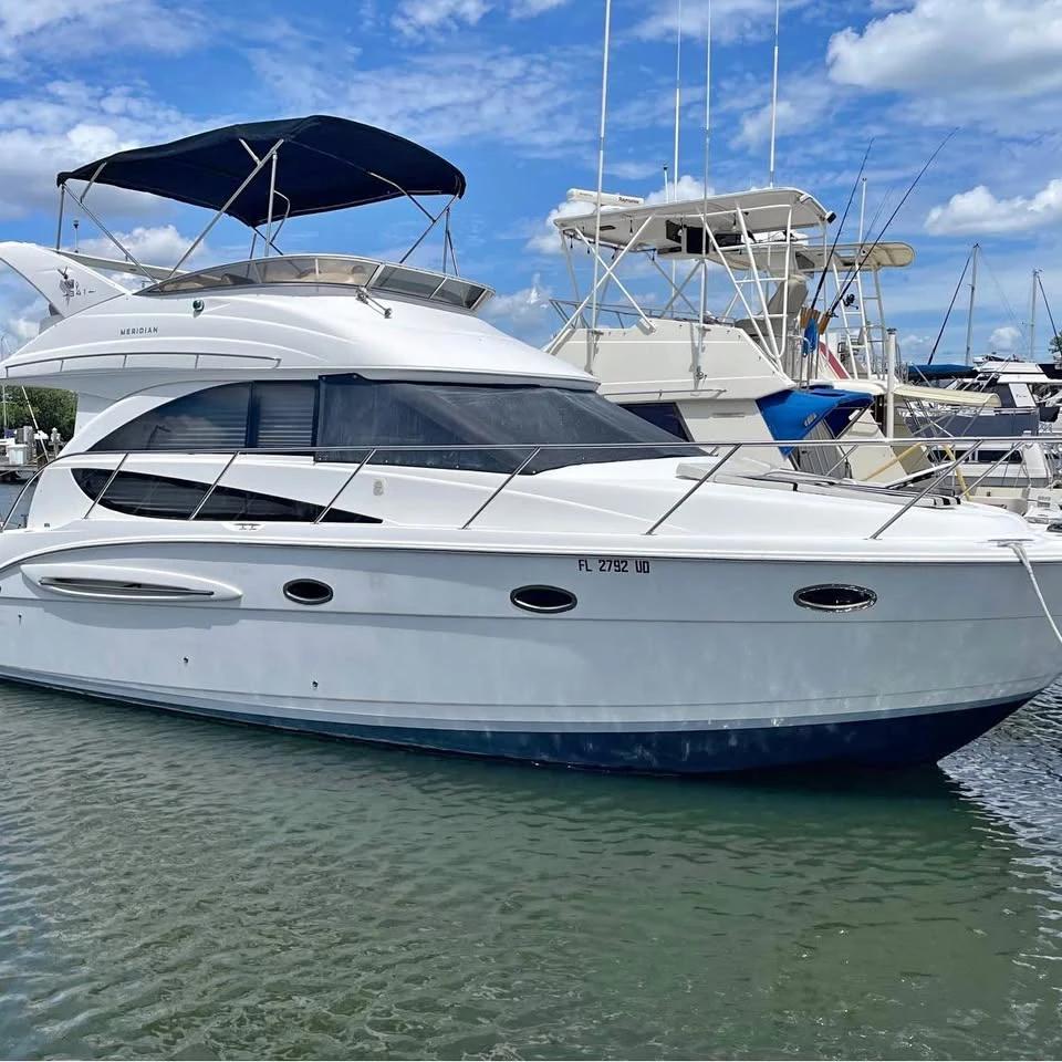 2006 Meridian Yachts 341 Sedan Bridge