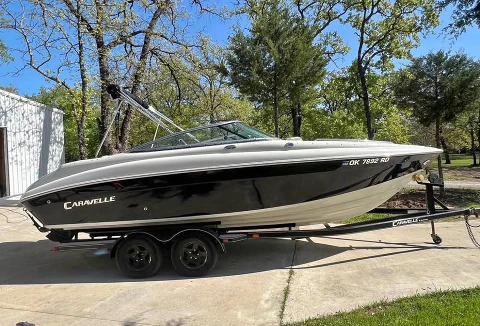 2008 Caravelle boat