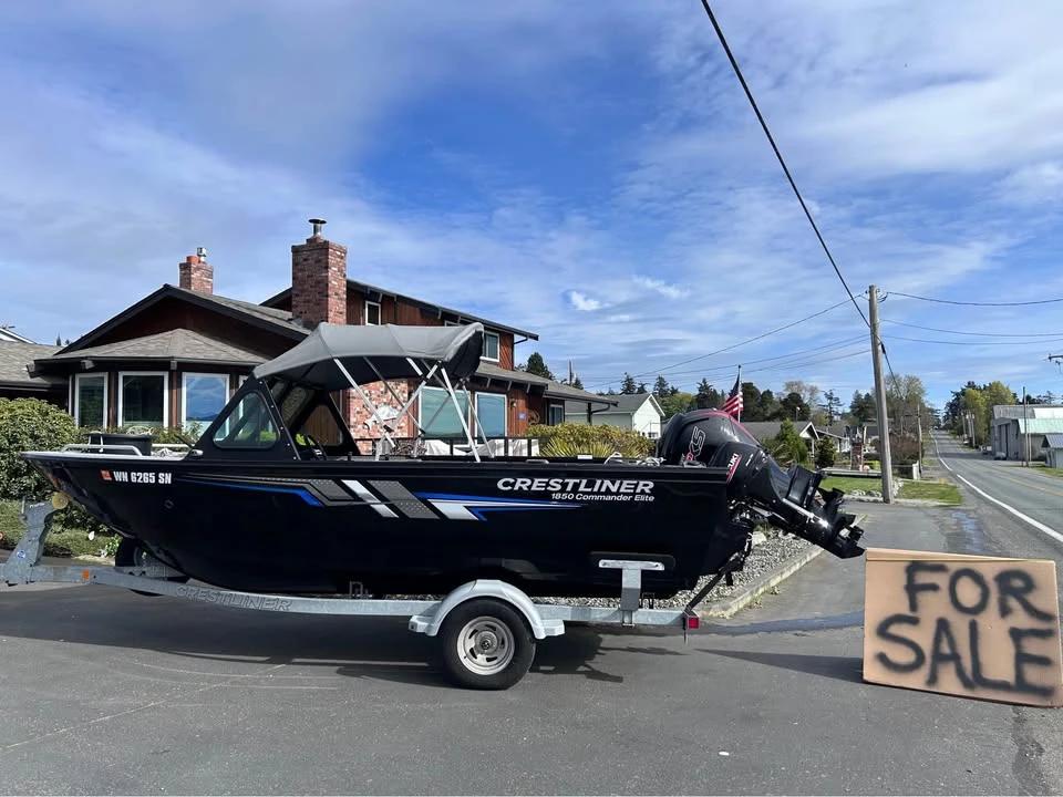 2018 Crestliner 1850 Commander Elite Fishing Boat 1850 Commander Elite