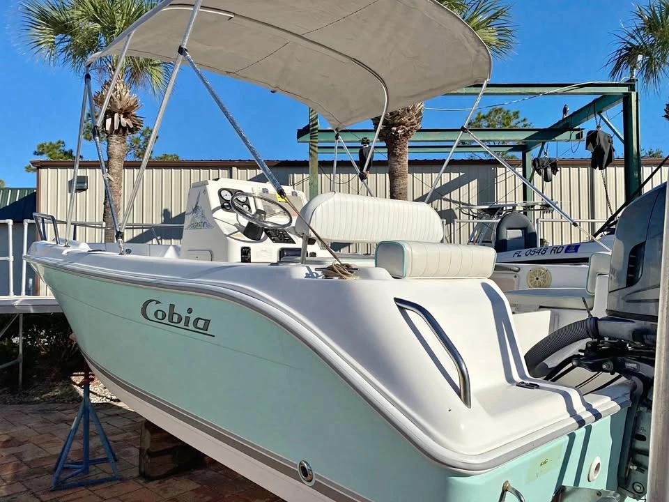 2005 Cobia 194 CC (Center Console)