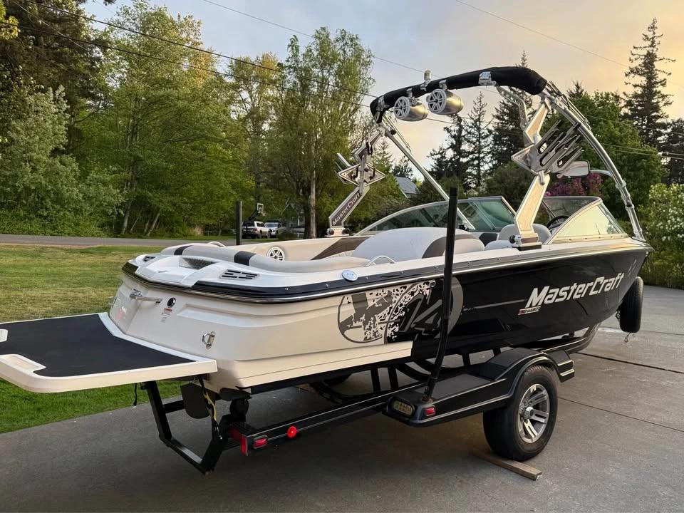 2008 Mastercraft x14 boat X-14