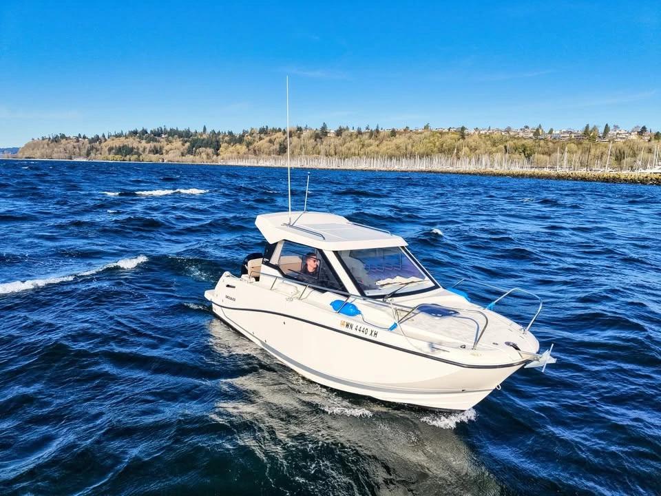 2023 Quicksilver 675 weekend Activ 675 Weekend