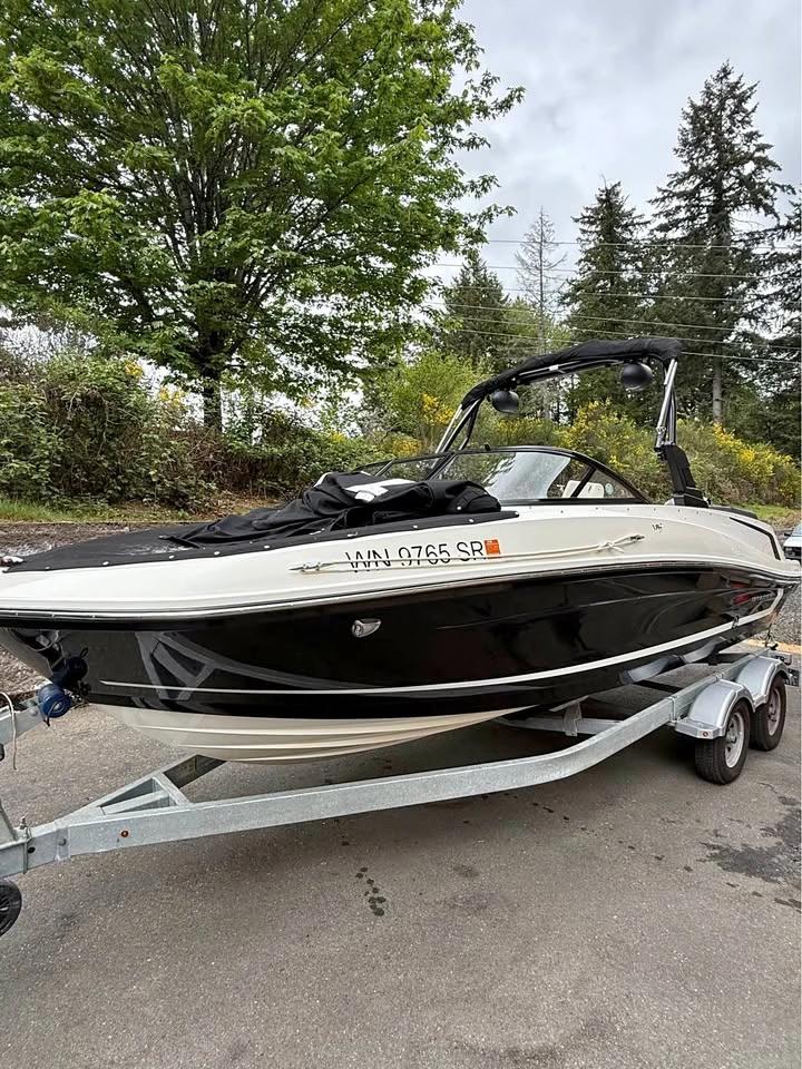 2019 BayLiner vr5 VR5