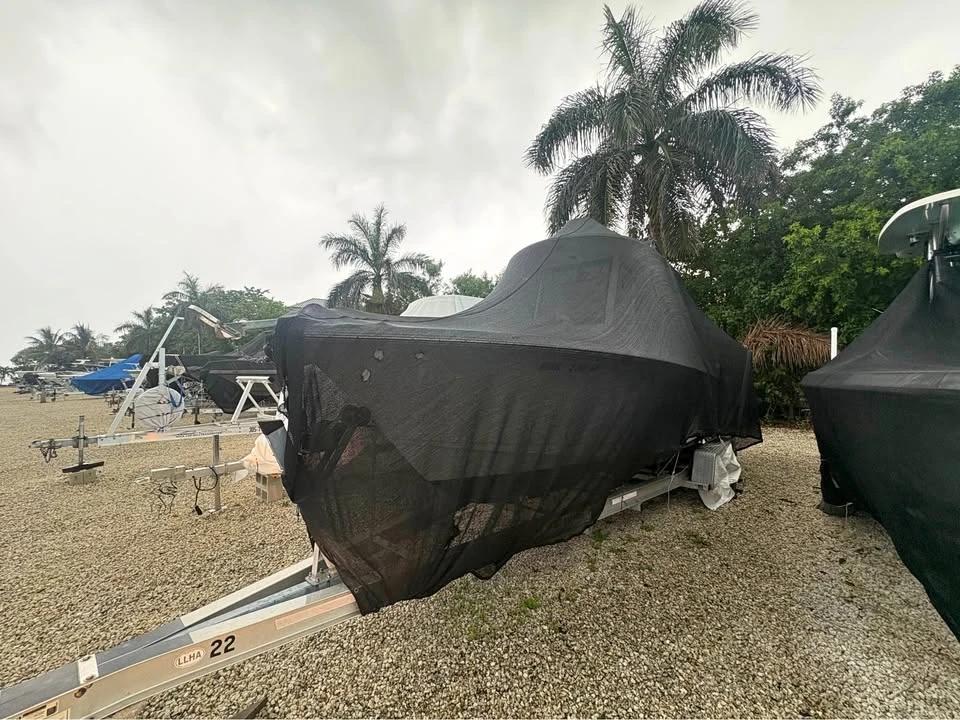 2017 Sea Hunt Gamefish 25