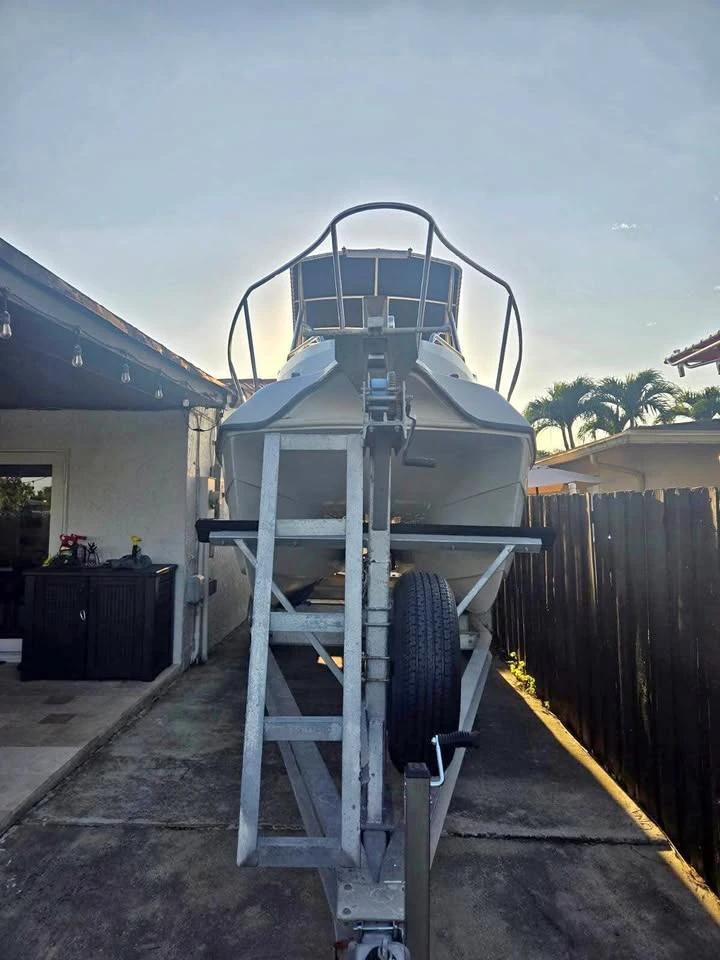 2000 Prokat 2650 WA (Cuddy Cabin)