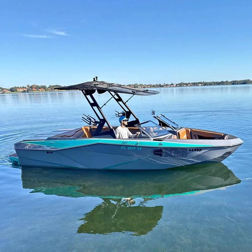2022 Axis Wake Research T220 (Traditional Bow)