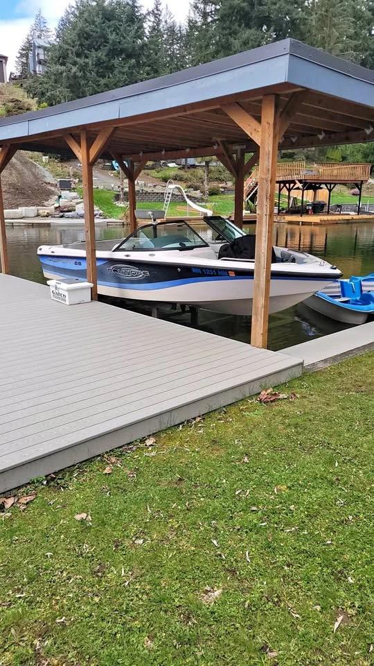 2003 Sport Nautique 216 ski/wakeboard boat