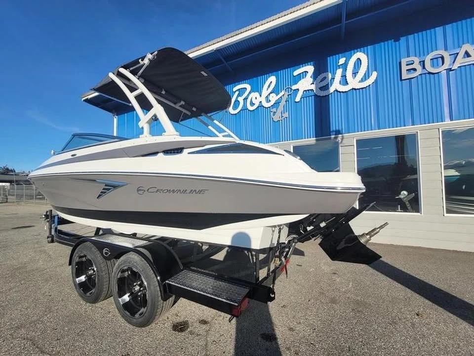 2024 Crownline 240ss bowrider 240 SS