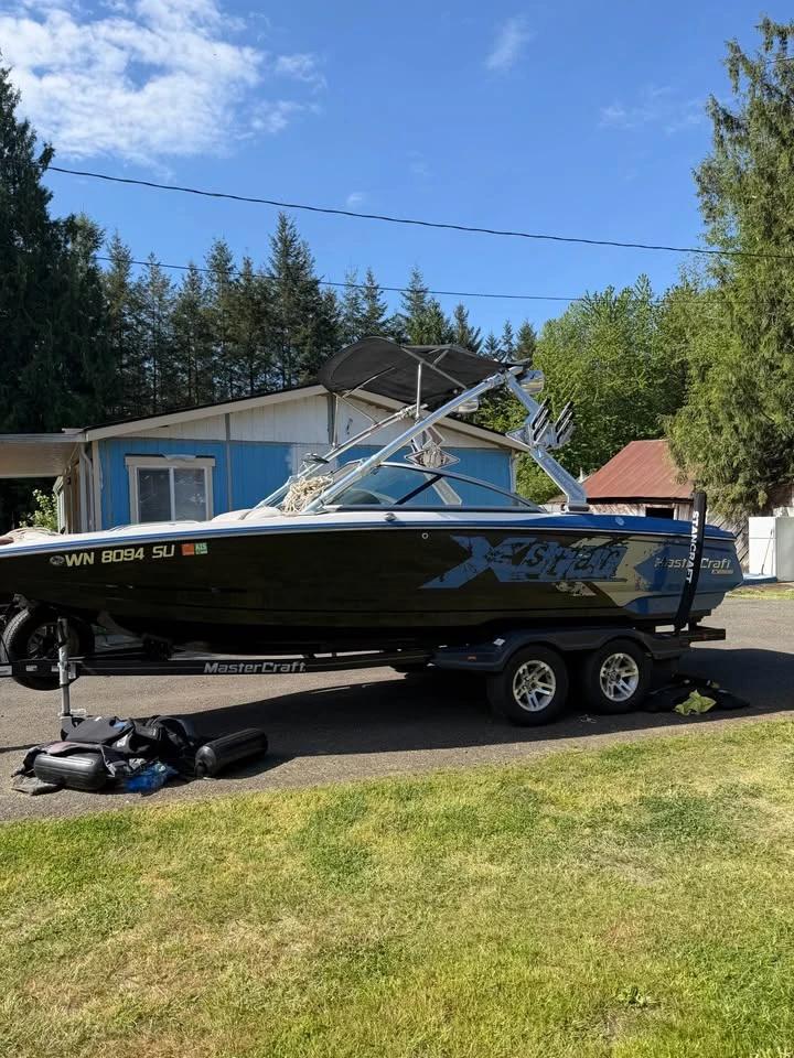 2008 mastercraft X-Star Wakeboard Boat