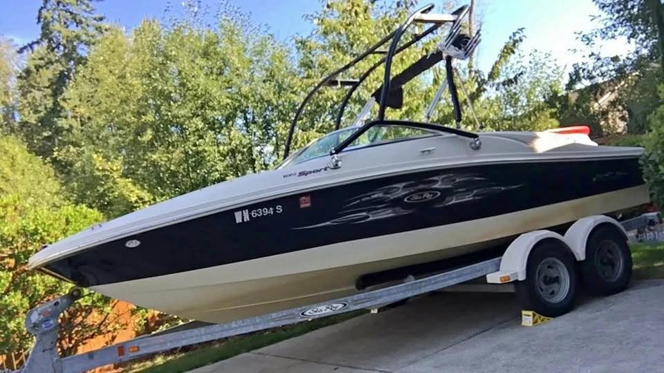 2006 Sea Ray Sport + Dual-Ax searay