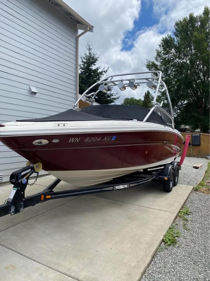2006 Sea Ray select 220 220 Select