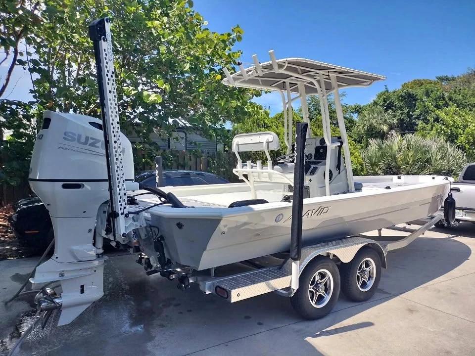 2022 Avid $59,800