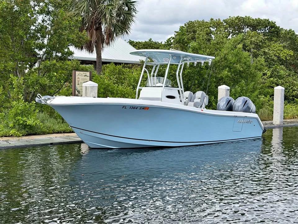 2019 Release Boats 240 RX