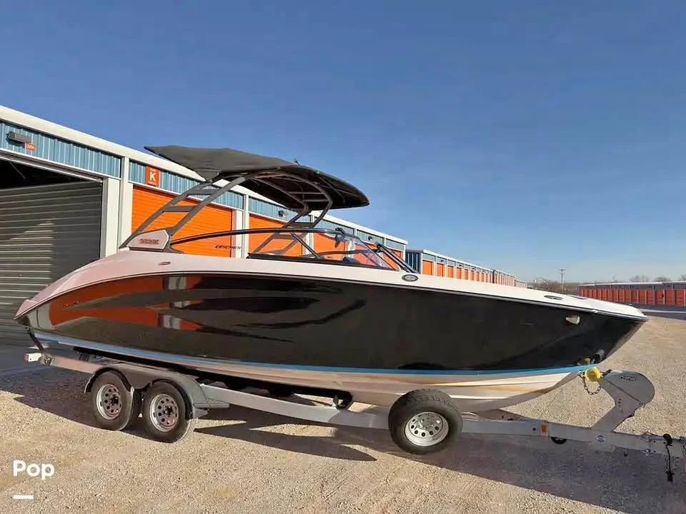 2021 Yamaha 252SE