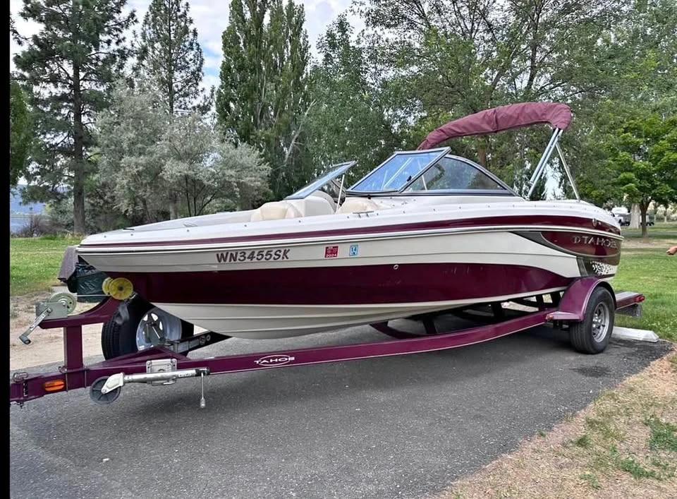 2012 Tahoe iq5 boat