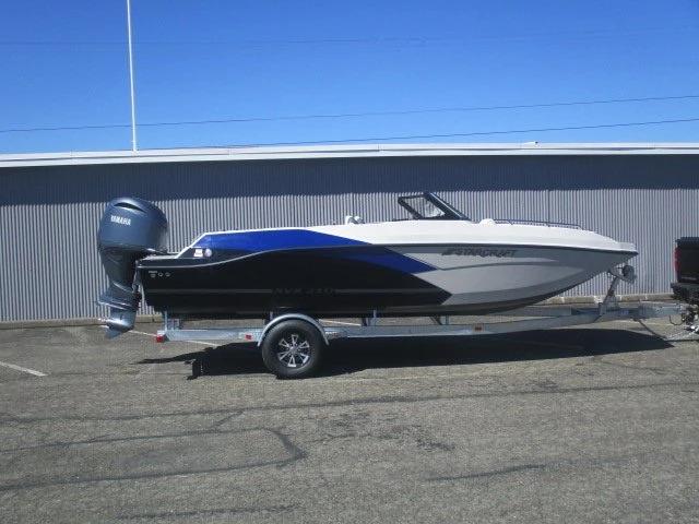 2024 STARCRAFT LARGE FAMILY BOAT svx 210 Starcraft SVX 210