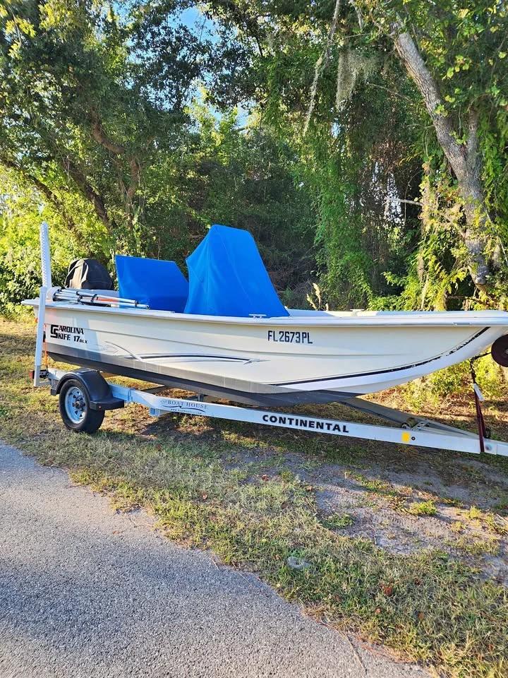 2011 Carolina Skiff 17 DLX